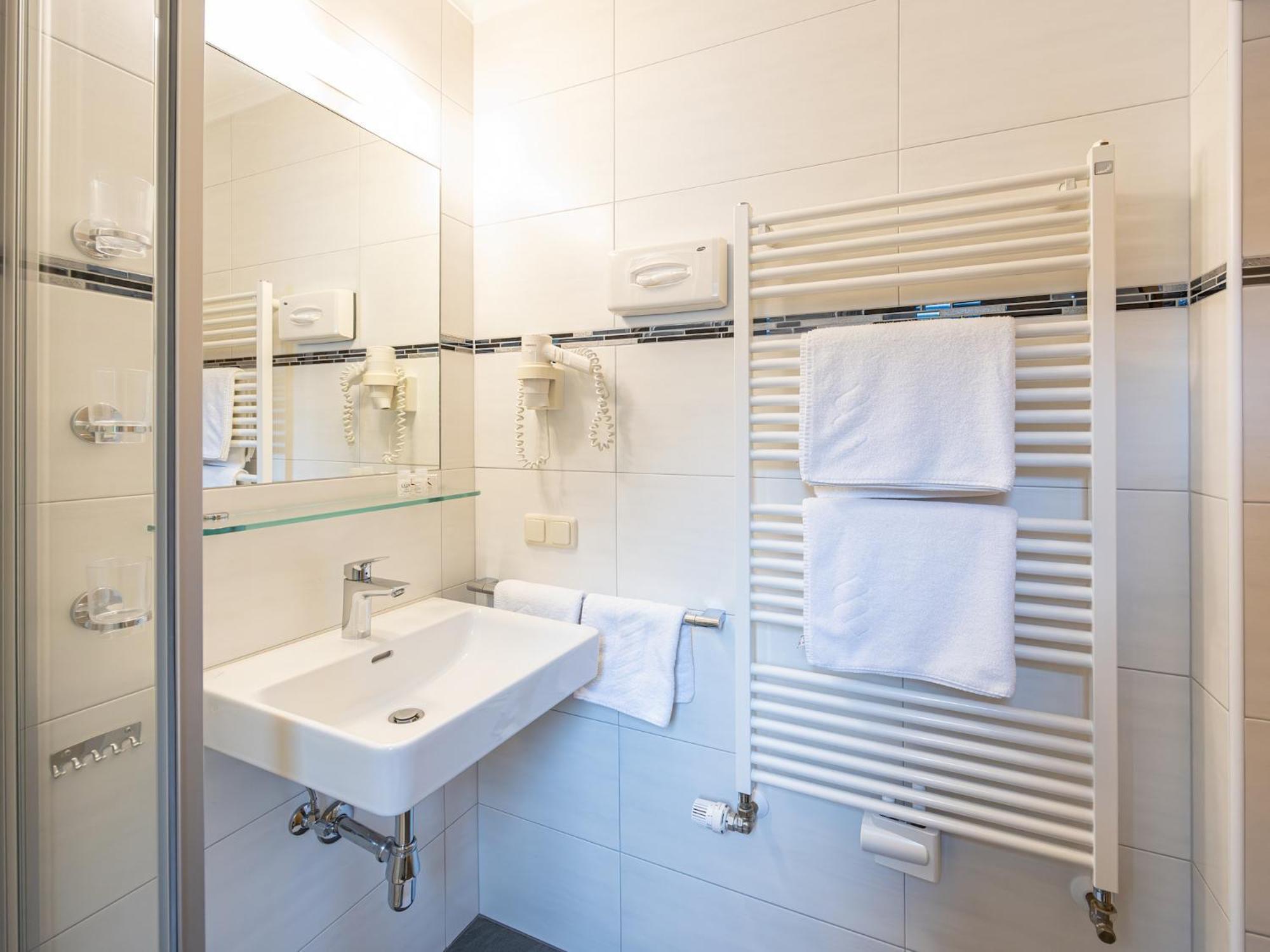 Pension Haus Riedlsperger Saalbach-Hinterglemm Ngoại thất bức ảnh