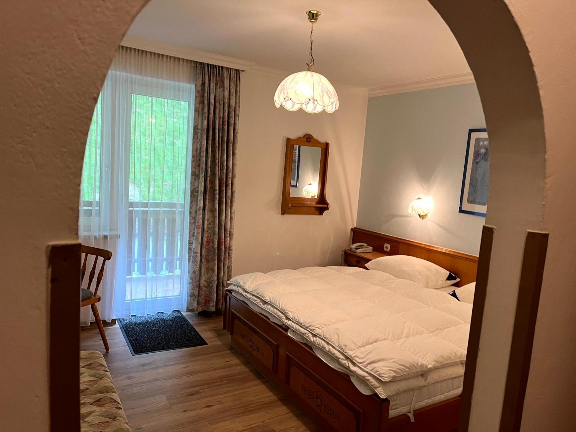 Pension Haus Riedlsperger Saalbach-Hinterglemm Ngoại thất bức ảnh